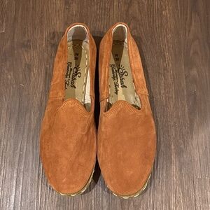 Suede Sabah shoes